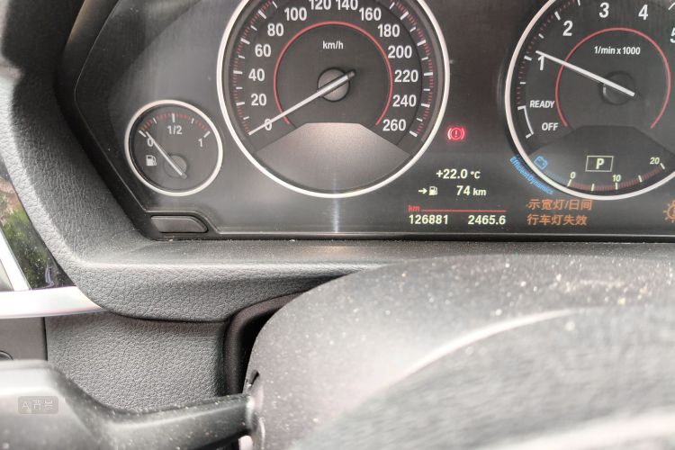 BMW 3 Series 2017 صورة سيارة #14