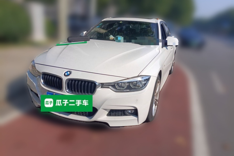 BMW 3 Series 2019 #2 BMW 3 Series 2019 صورة سيارة #2