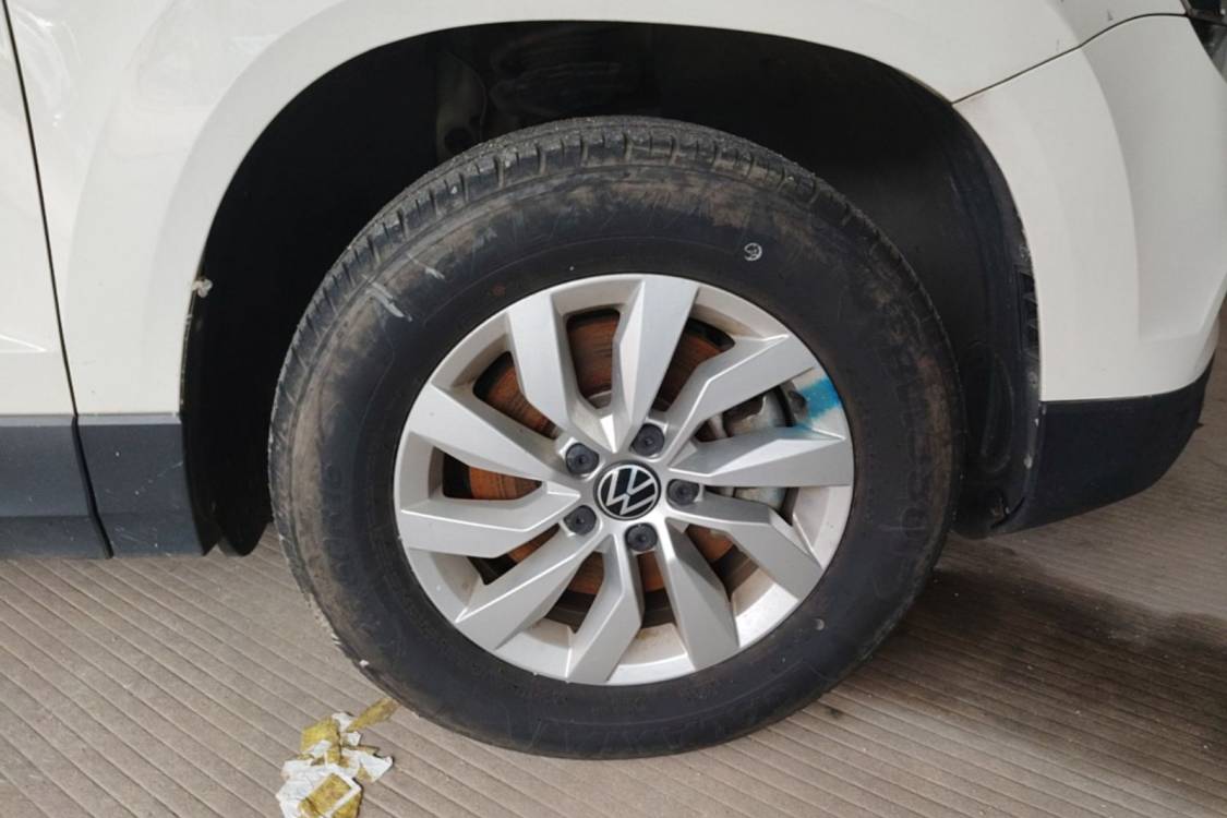 Volkswagen Tharu 2022 car image #9