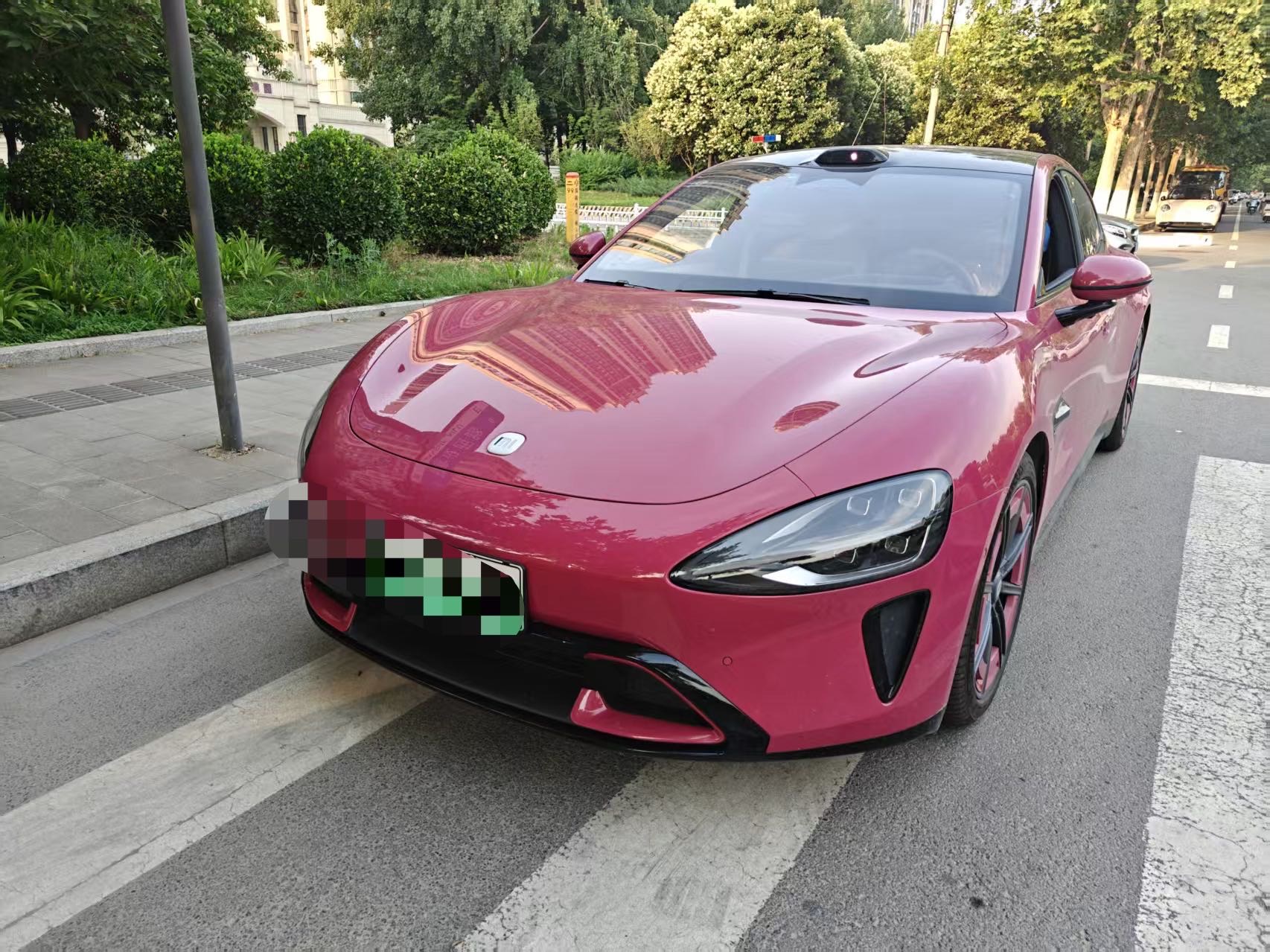 MI SU7 2025 MI SU7 2025 car image