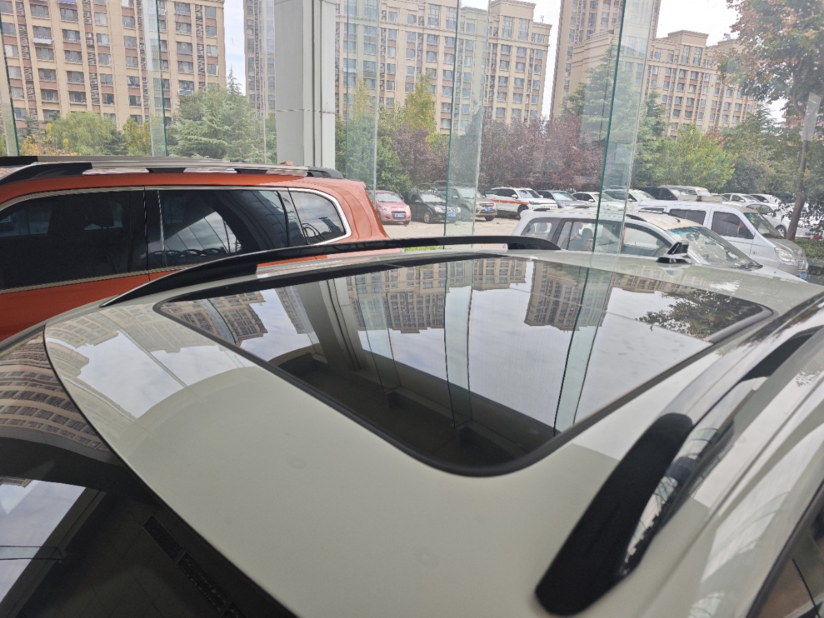 Volkswagen Tharu 2025 car image #10