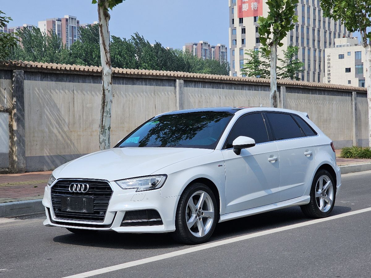 Audi A3 2018 car image 