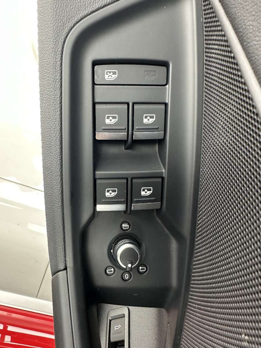 Audi A3 2023 car image #11