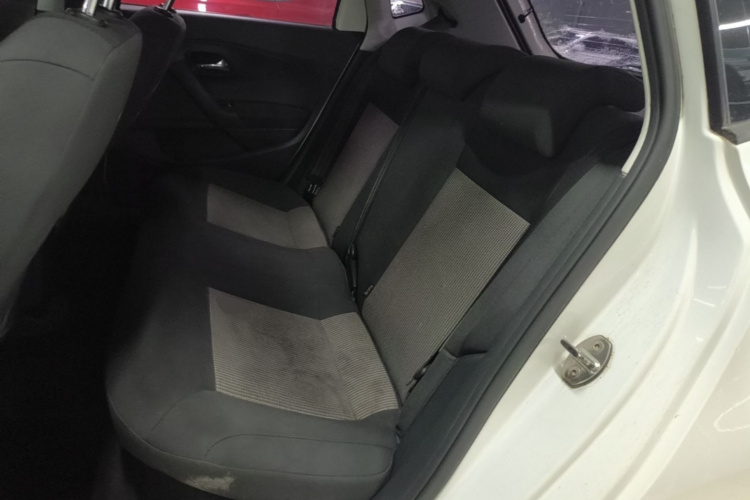 Volkswagen Polo 2019 #17 Volkswagen Polo 2019 car image #17