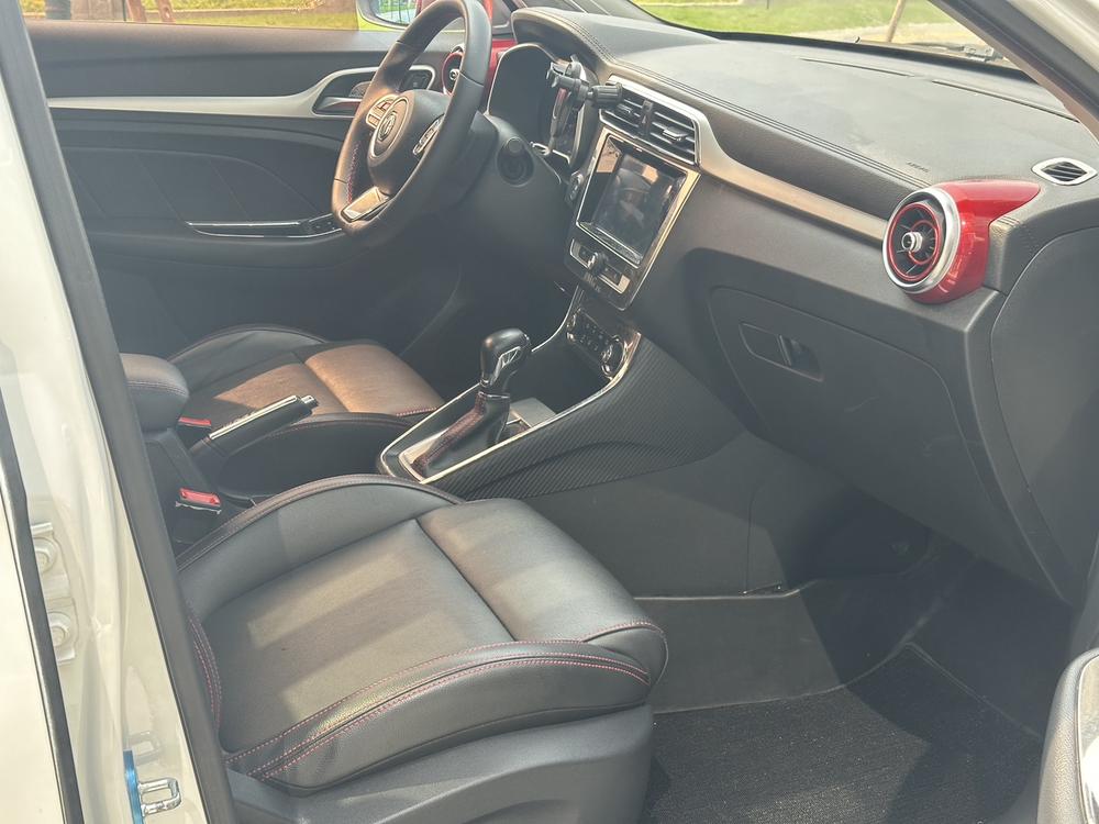 MG ZS 2017 #12 MG ZS 2017 car image #12
