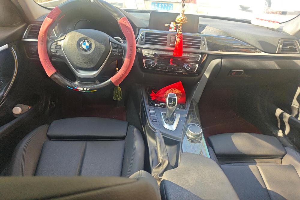 BMW 3 Series 2017 #11 BMW 3 Series 2017 car image #11