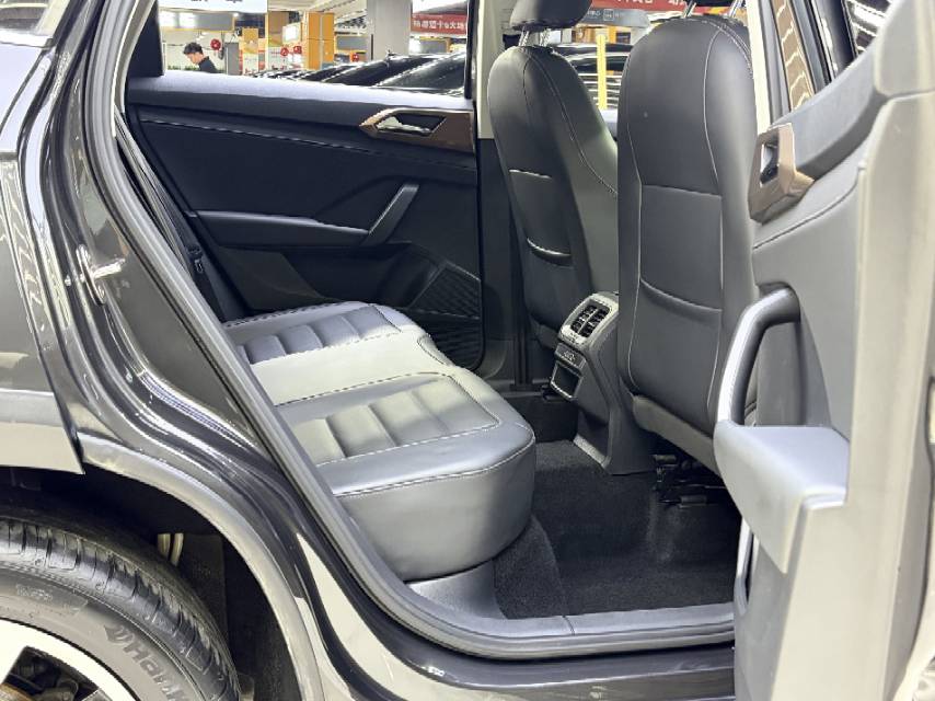 Volkswagen Tharu 2020 #3 Volkswagen Tharu 2020 car image #3