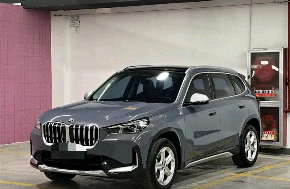 BMW X1 2023 car image 