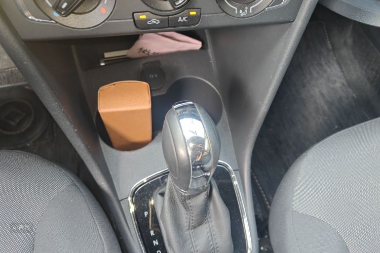 Volkswagen Polo 2018 #16 Volkswagen Polo 2018 car image #16