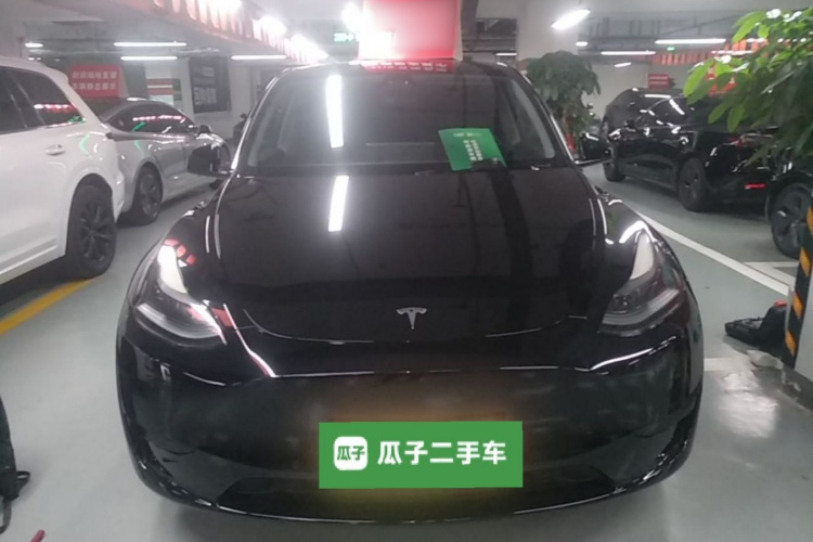 Tesla Model Y 2023 #3 Tesla Model Y 2023 image de voiture #3