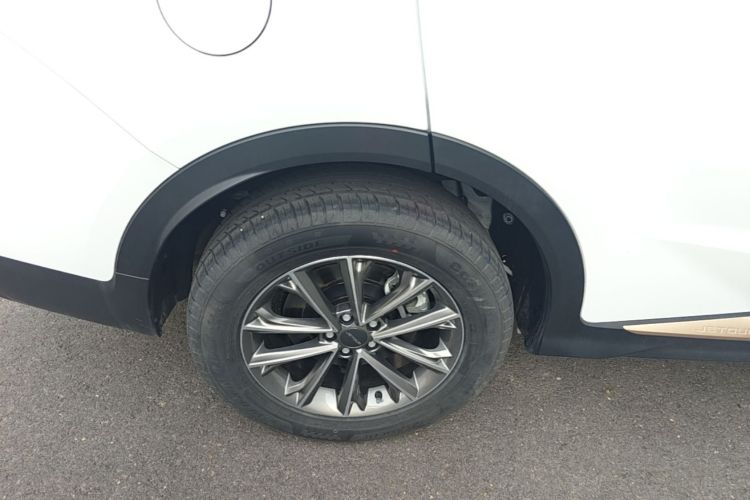 Jetour X70 2025 car image #10