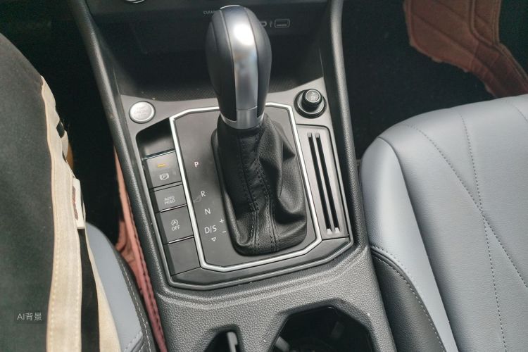 Volkswagen Lavida 2023 car image #16