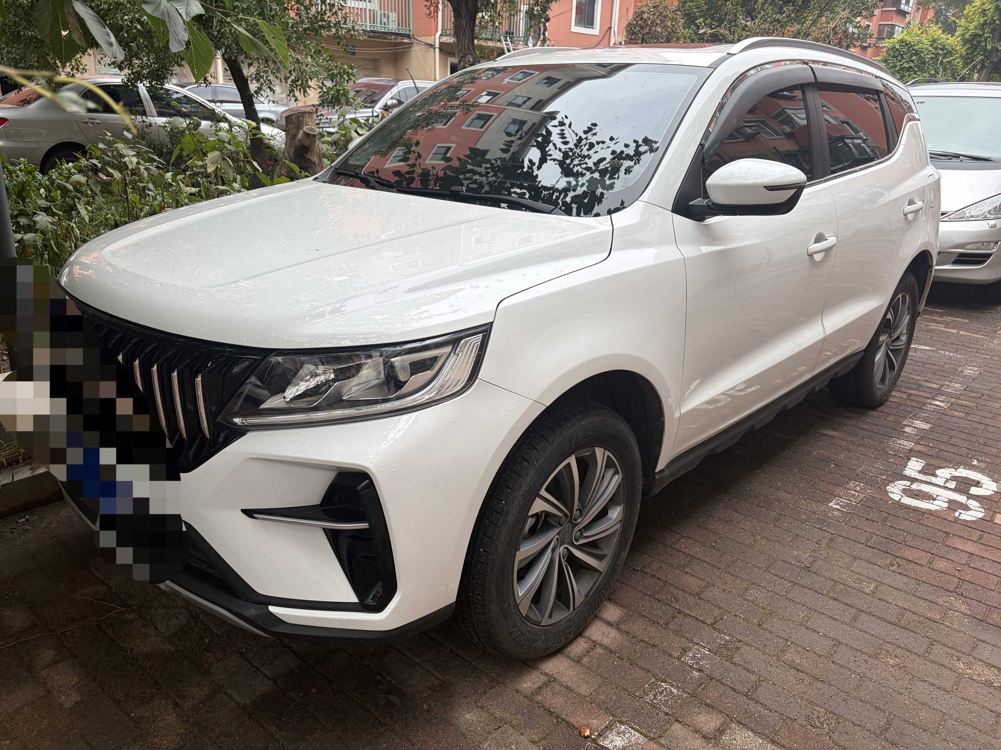 GEELY Vision X6 2025 car image 