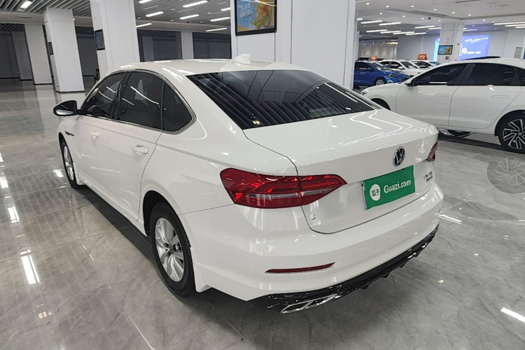 Volkswagen Lavida 2019 car image #7