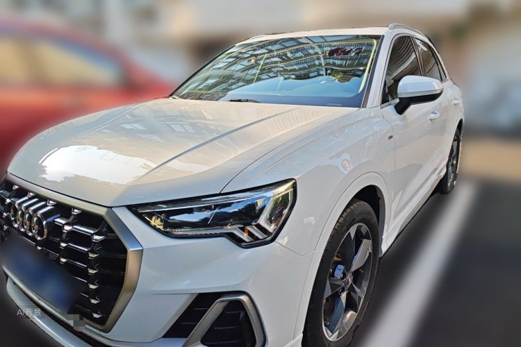 Audi Q3 2019 #2 Audi Q3 2019 car image #2