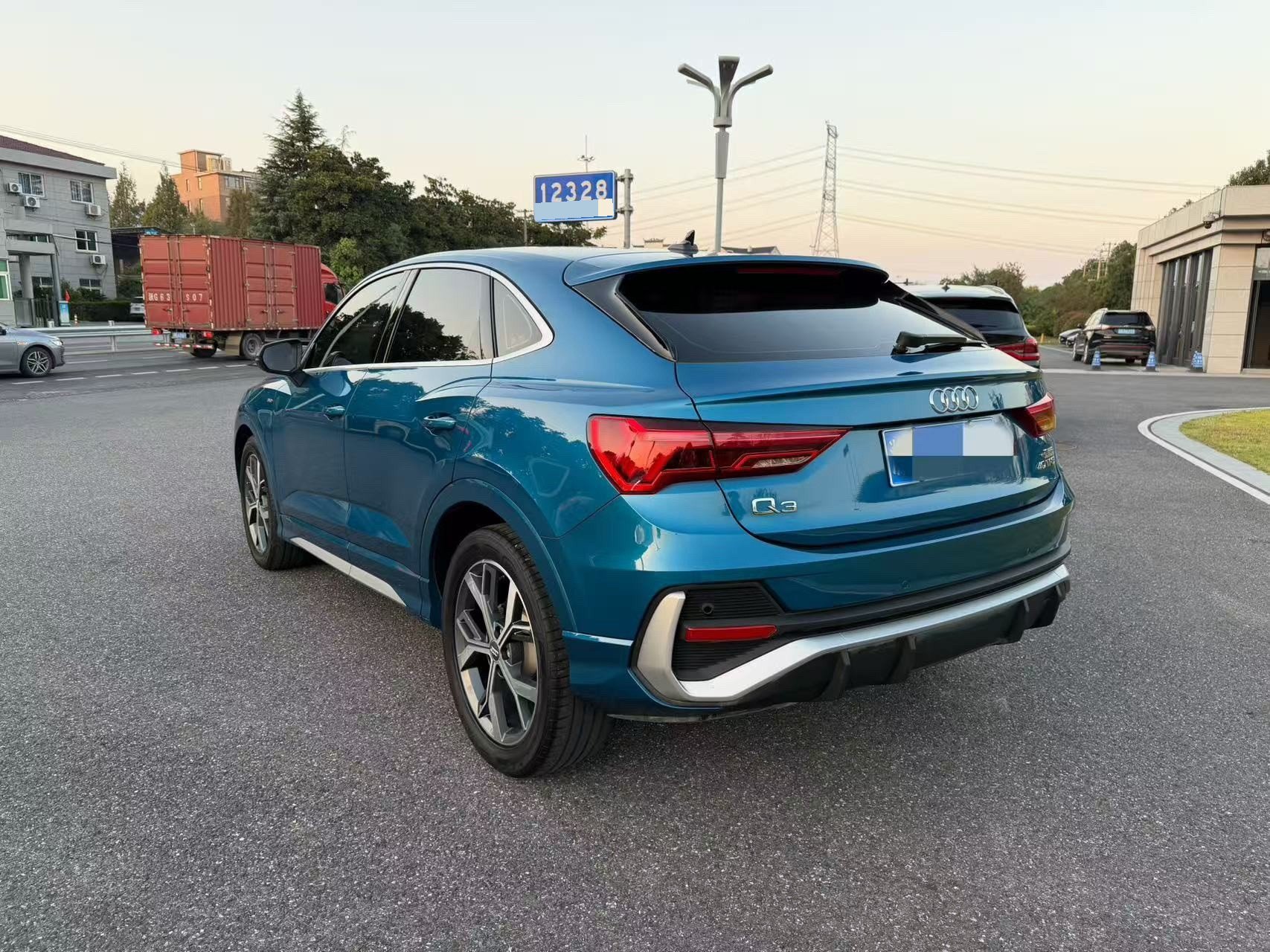 Audi Q3 Sportback 2021 #2 Audi Q3 Sportback 2021 car image #2