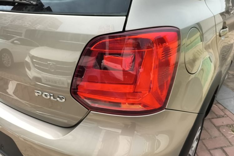 Volkswagen Polo 2016 #8 Volkswagen Polo 2016 car image #8