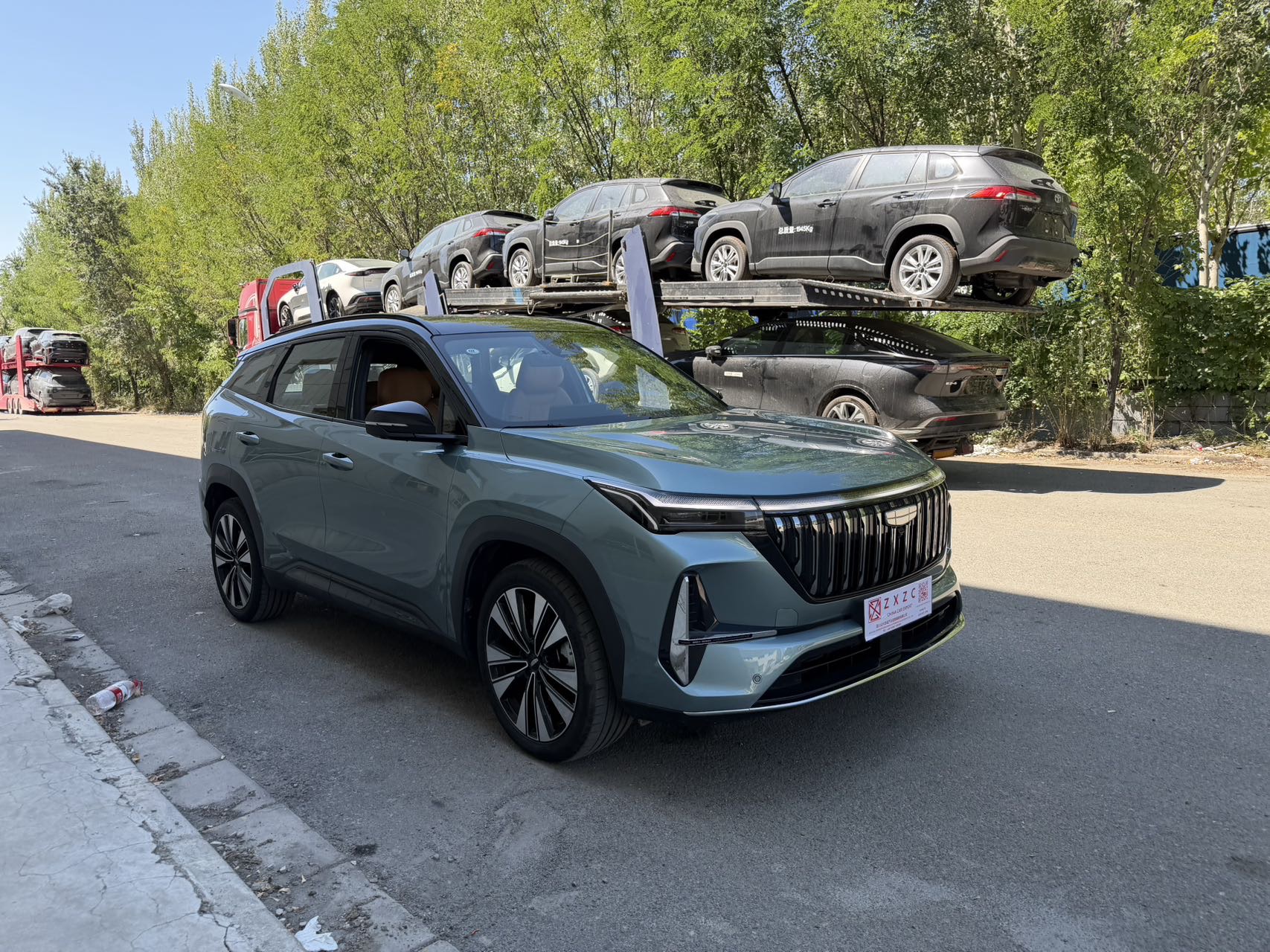 GEELY Boyue L 2025 car image #2