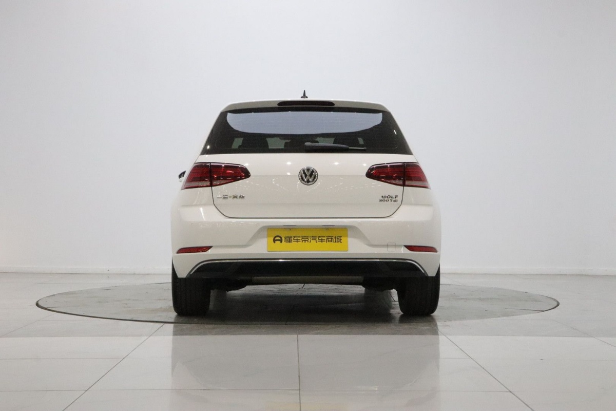 Volkswagen Golf 2020 immagine di auto #5