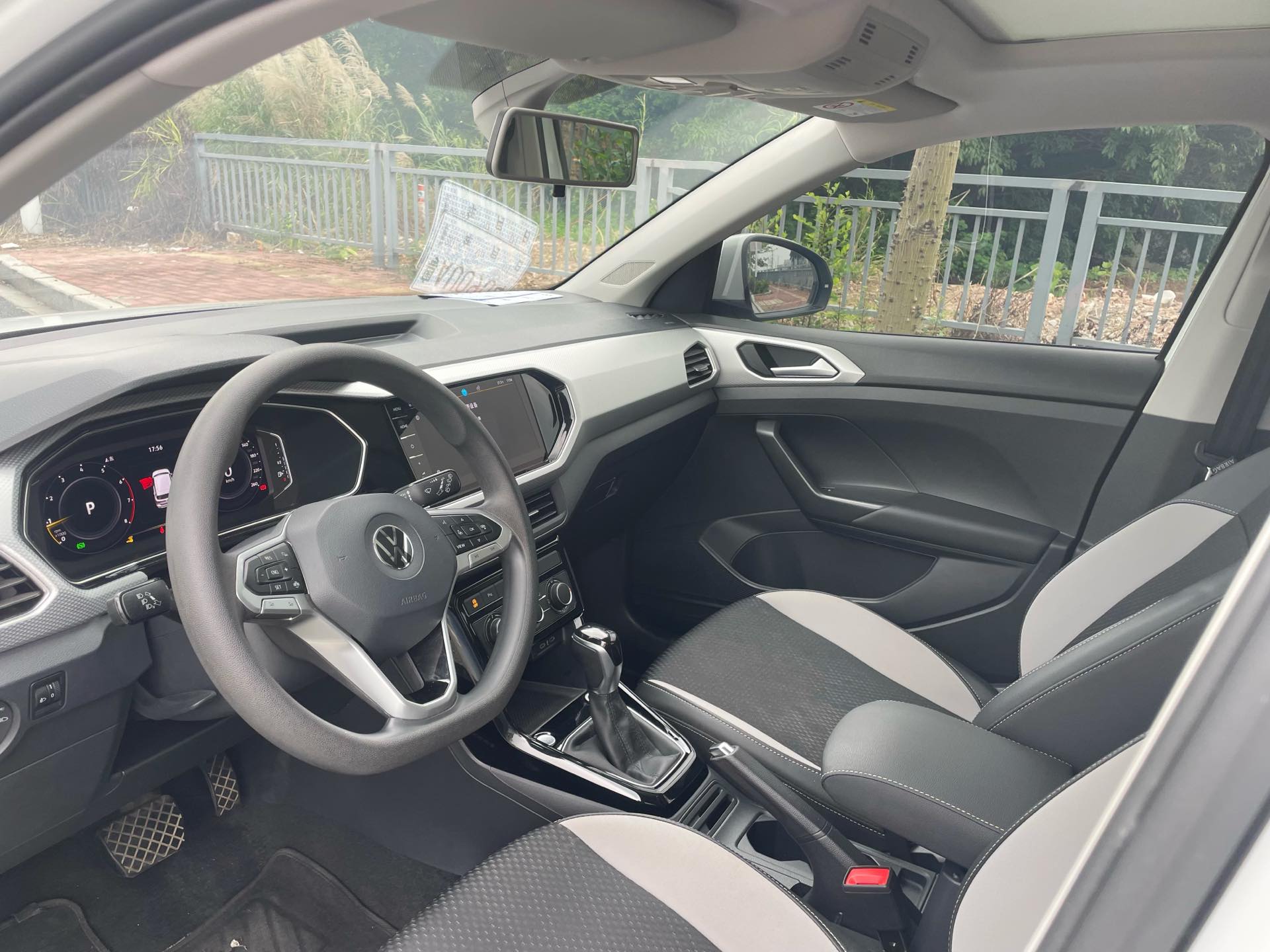 Volkswagen Tacqua 2023 car image #12