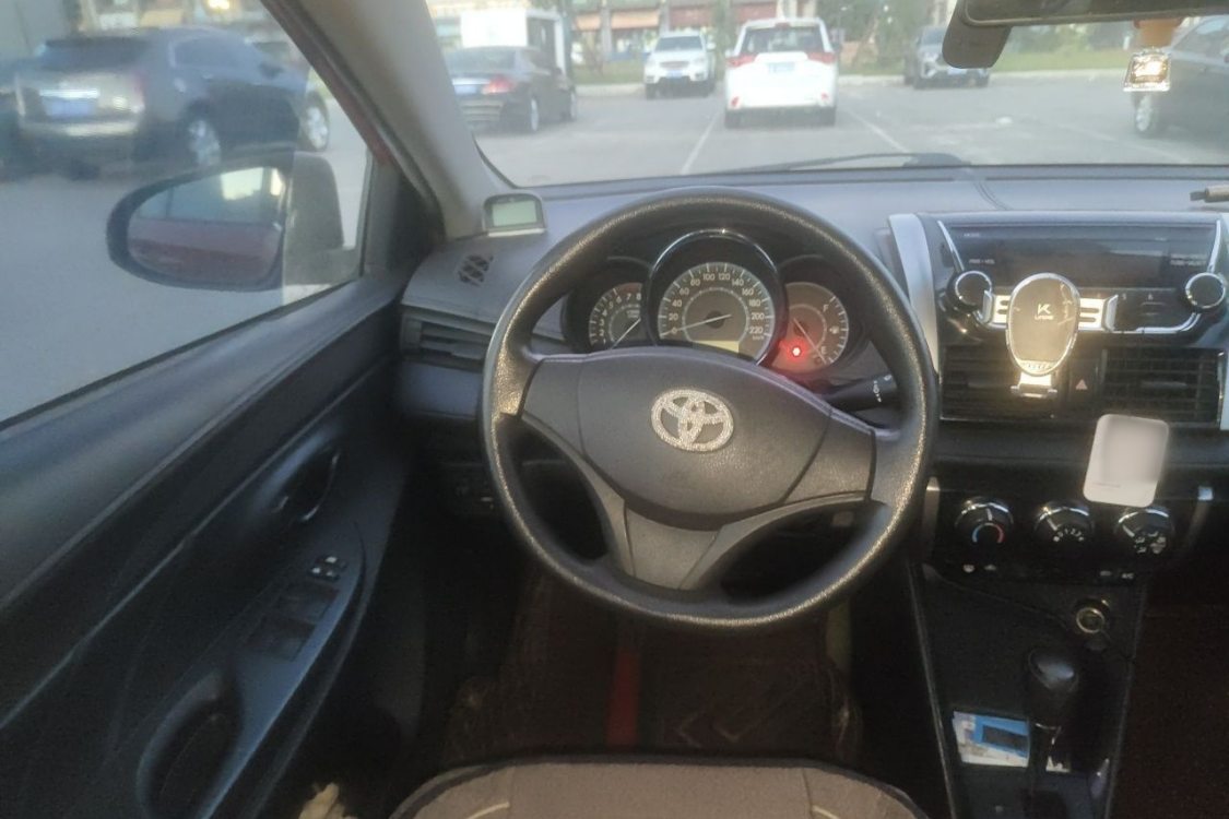Toyota Vios 2014 #22 Toyota Vios 2014 car image #22