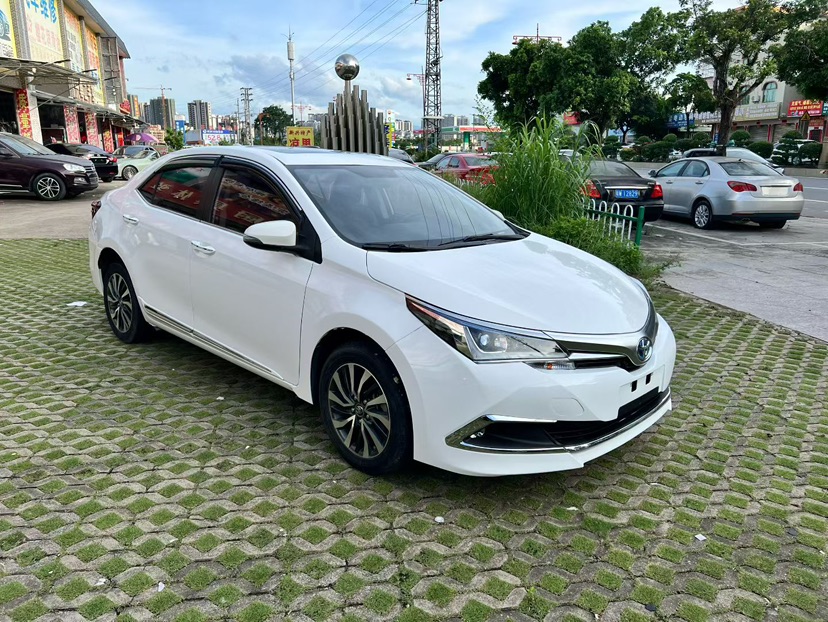 Toyota Corolla 2017 #3 Toyota Corolla 2017 car image #3