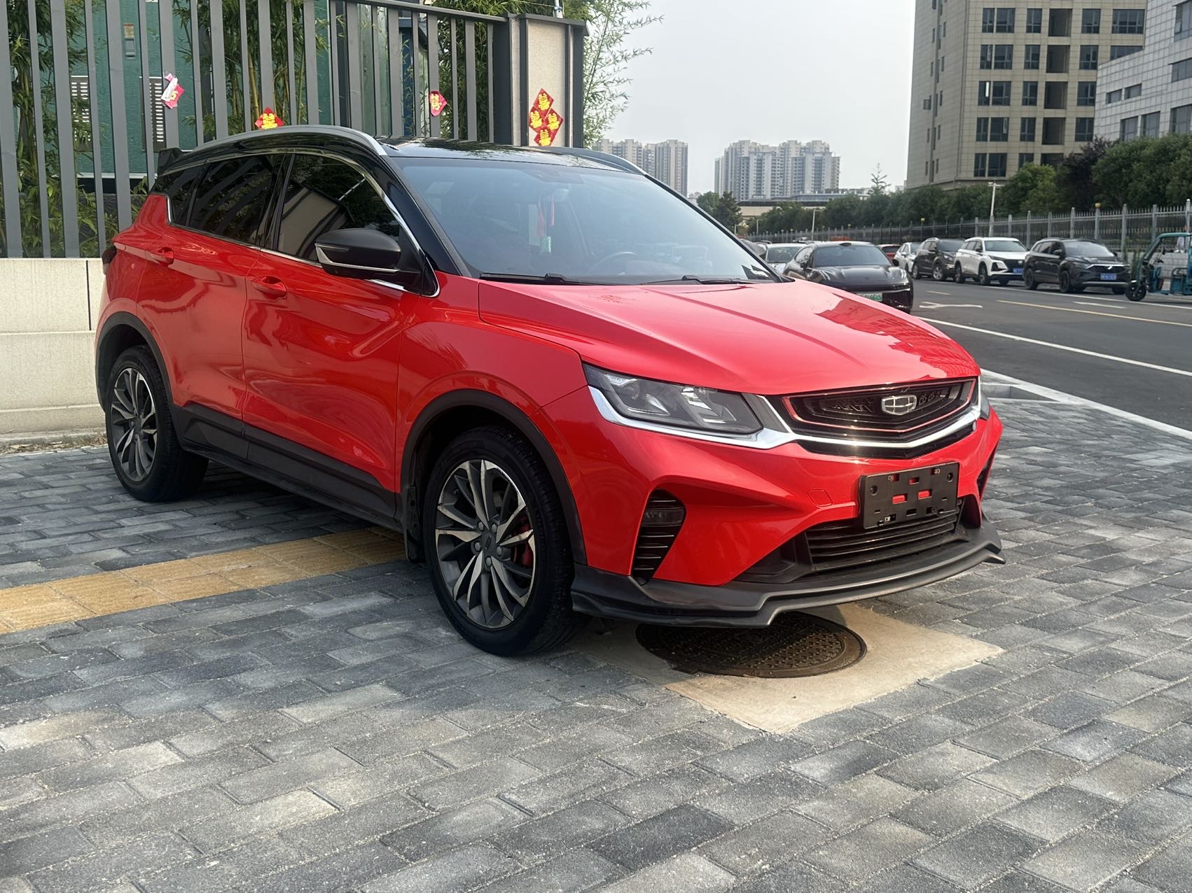 GEELY Coolray 2020 car image #3