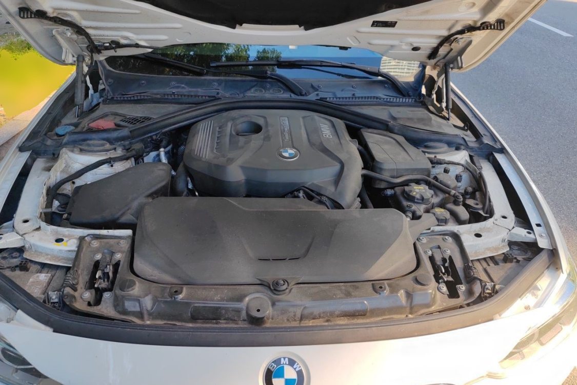 BMW 3 Series 2017 #10 BMW 3 Series 2017 car image #10