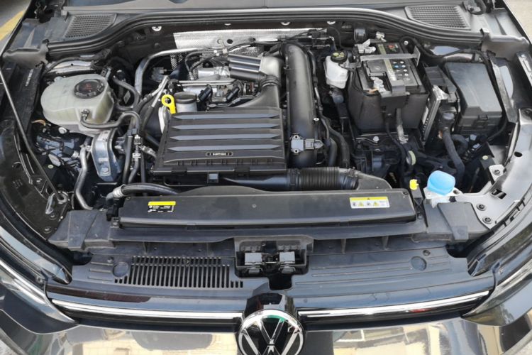 Volkswagen Golf 2023 #20 Volkswagen Golf 2023 car image #20