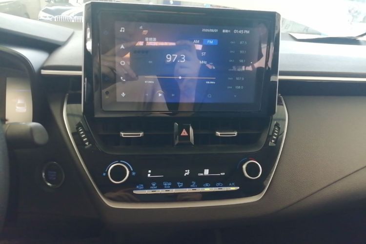 Toyota Corolla 2021 immagine di auto #13