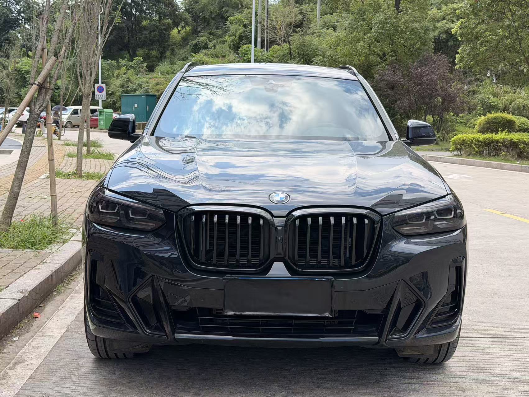 BMW X3 2023 car image #2