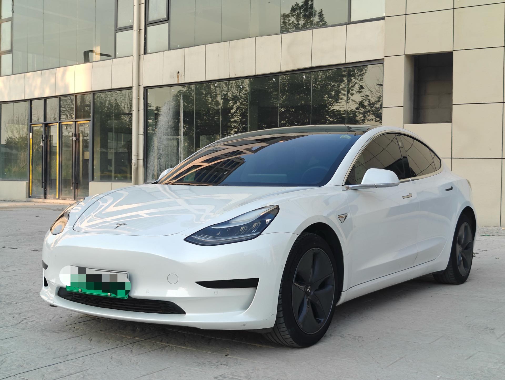 Tesla Model 3 2020 Tesla Model 3 2020 car image