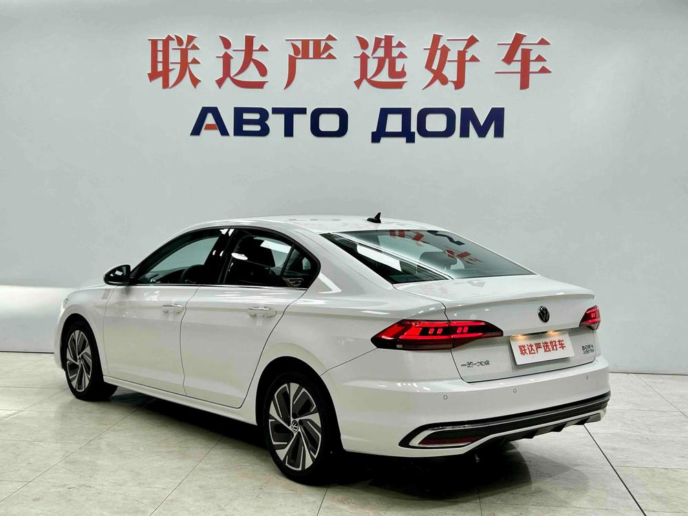 Volkswagen Bora 2022 صورة سيارة #4