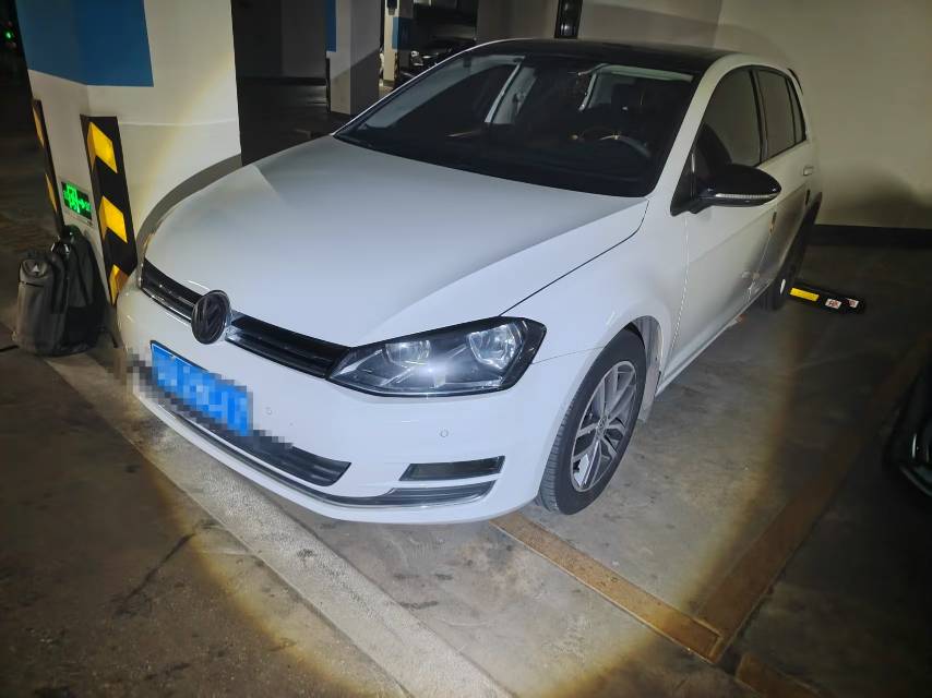 2017 2017 car image