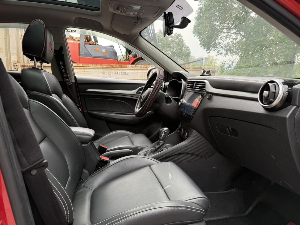 MG ZS 2018 #14 MG ZS 2018 car image #14