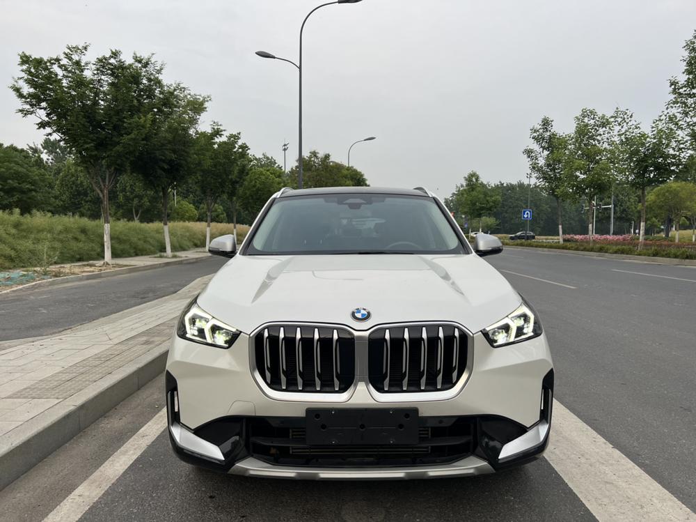 BMW X1 2023 #2 BMW X1 2023 car image #2