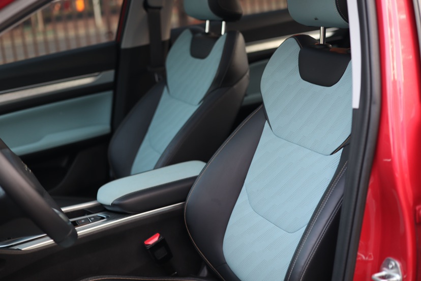 GEELY Emgrand L 2022 imagem de carro #19