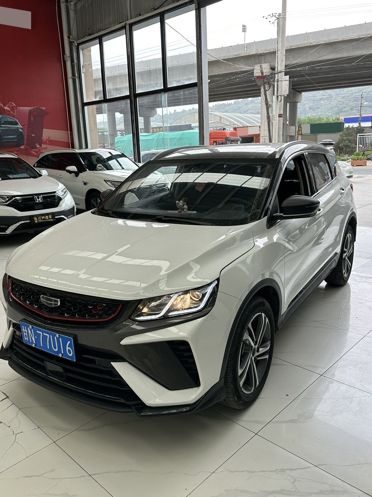 GEELY Coolray 2021 GEELY Coolray 2021 car image