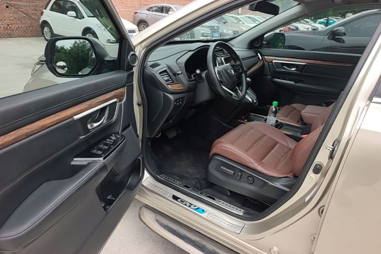 Honda CR-V 2020 car image #12