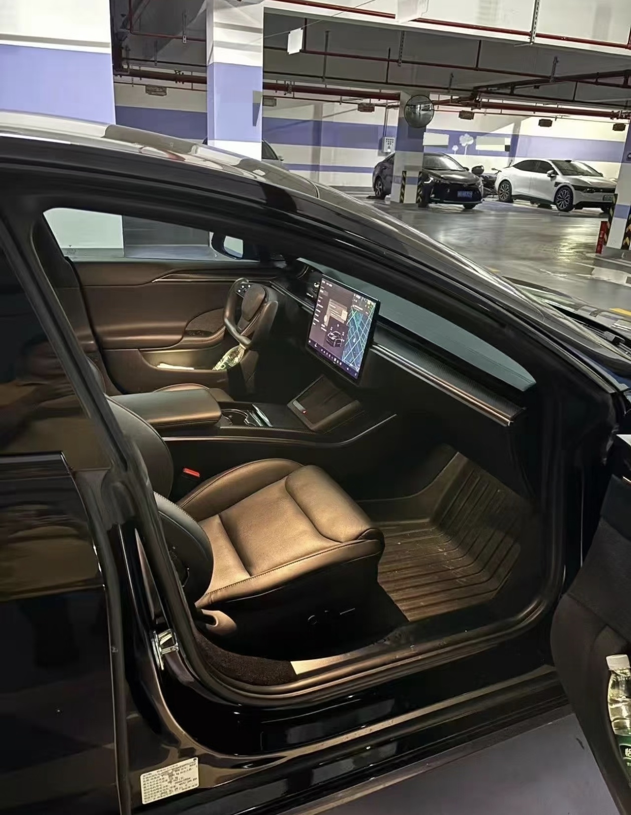 Tesla Model S 2023 #3 Tesla Model S 2023 car image #3