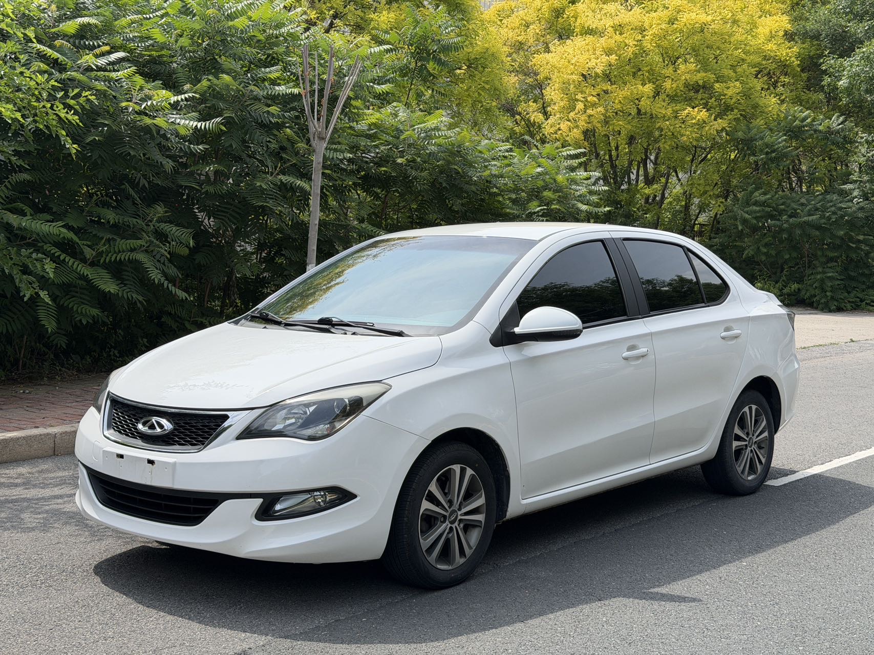 Chery Arrizo 3 2015 car image 