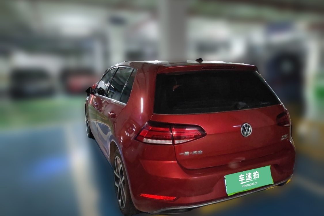 Volkswagen Golf 2020 car image #3