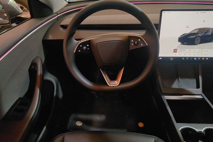 Tesla Model 3 2024 #11 Tesla Model 3 2024 car image #11