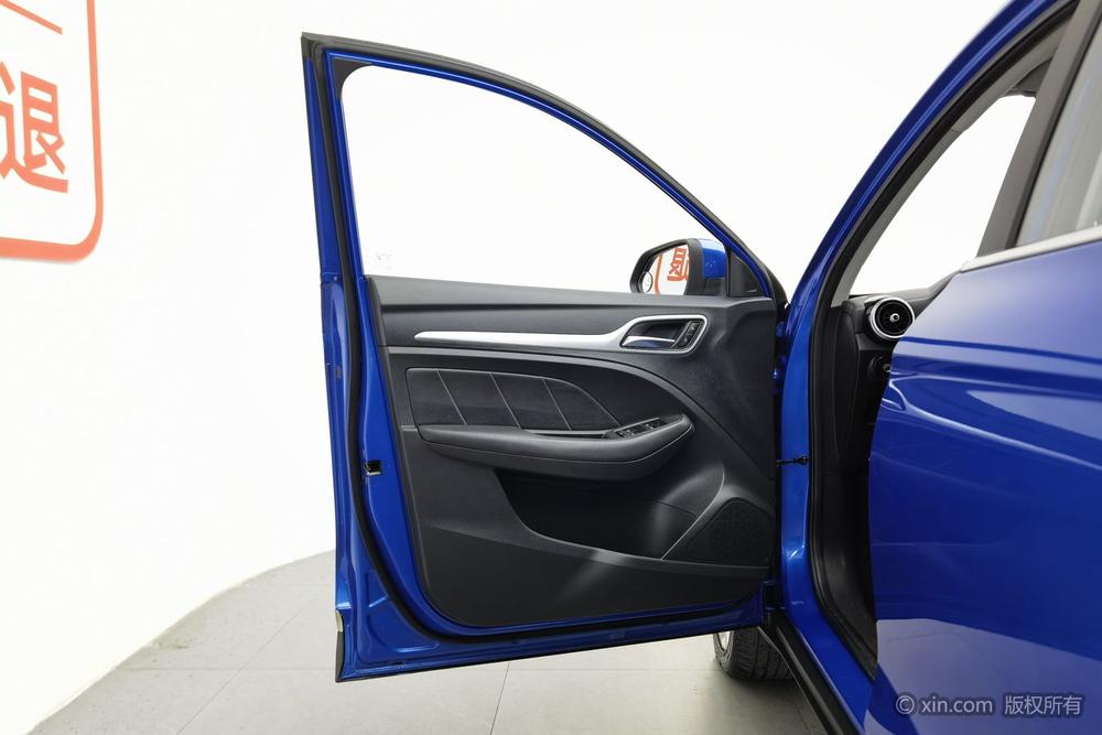 MG ZS 2017 #20 MG ZS 2017 car image #20