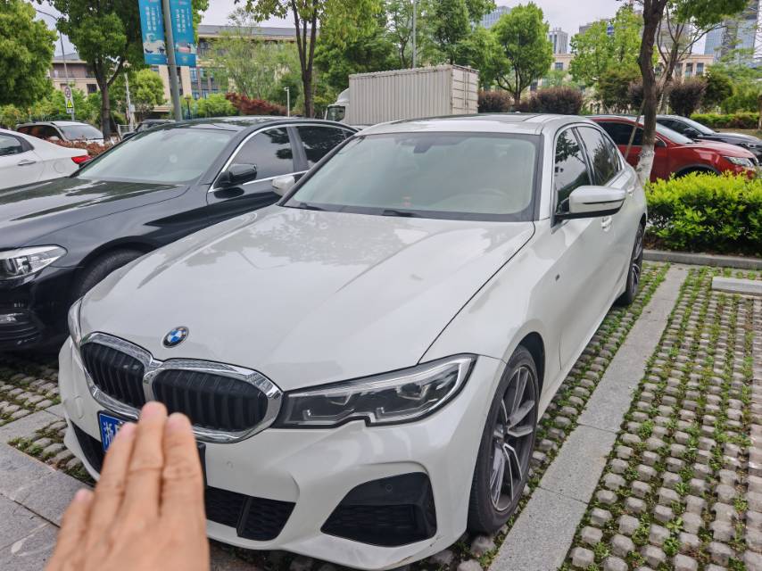 BMW 3 Series 2020 汽车图片 