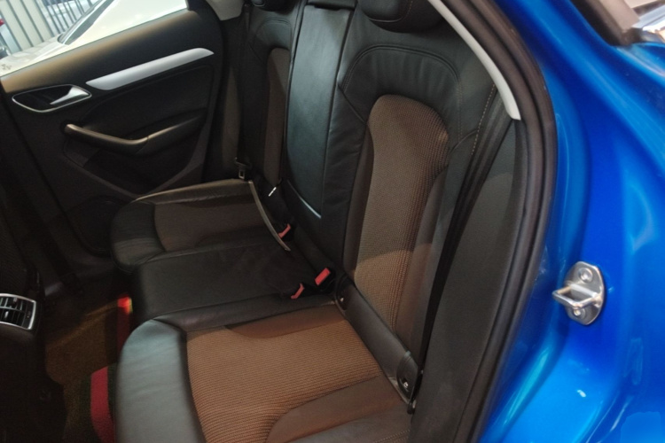 Audi Q3 2016 #17 Audi Q3 2016 car image #17