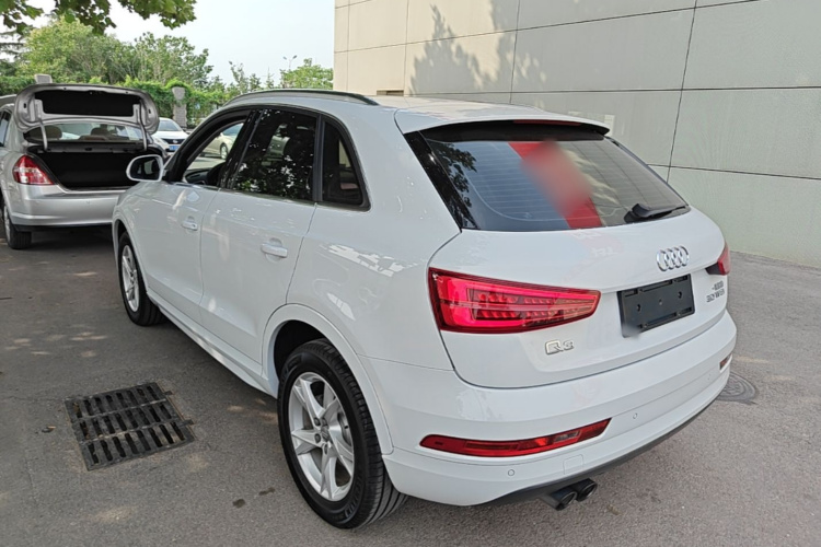 Audi Q3 2019 #5 Audi Q3 2019 car image #5