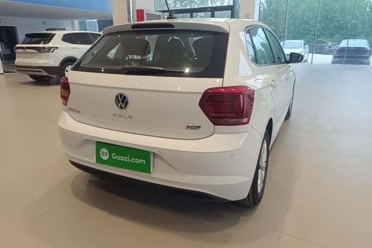 Volkswagen Polo 2021 car image #5