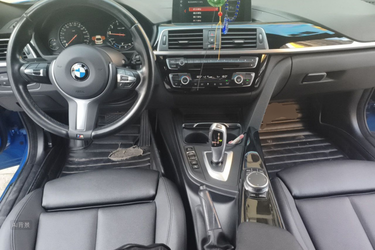BMW 3 Series GT 2019 صورة سيارة #11