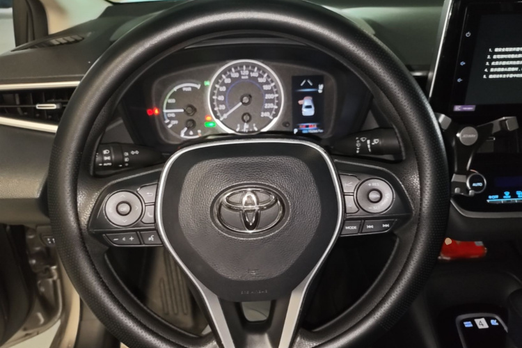 Toyota Corolla 2023 car image #11